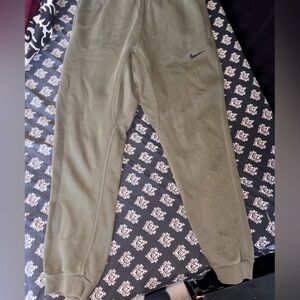Nike Forest Green Joggers